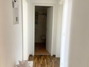 Wohnen im Zentrum - 3-Raum-Wohnung mit Balkon – 39104 Magdeburg – Vorschaubild 3