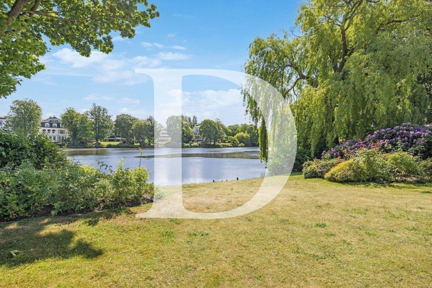 Eigentumswohnung in Wasserlage! Mit wunderschönem Blick und Zugang zum Rondeelteich – Hamburg – Vorschaubild 5
