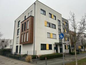 Exklusive Eigentumswohnung mit luxuriöser Ausstattung in Frankfurt-Riedberg