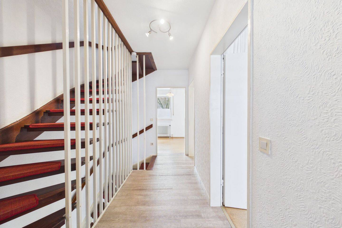100m² Reihenendhaus + ausgebautem Dachgeschoss – Nordhorn – Vorschaubild 9