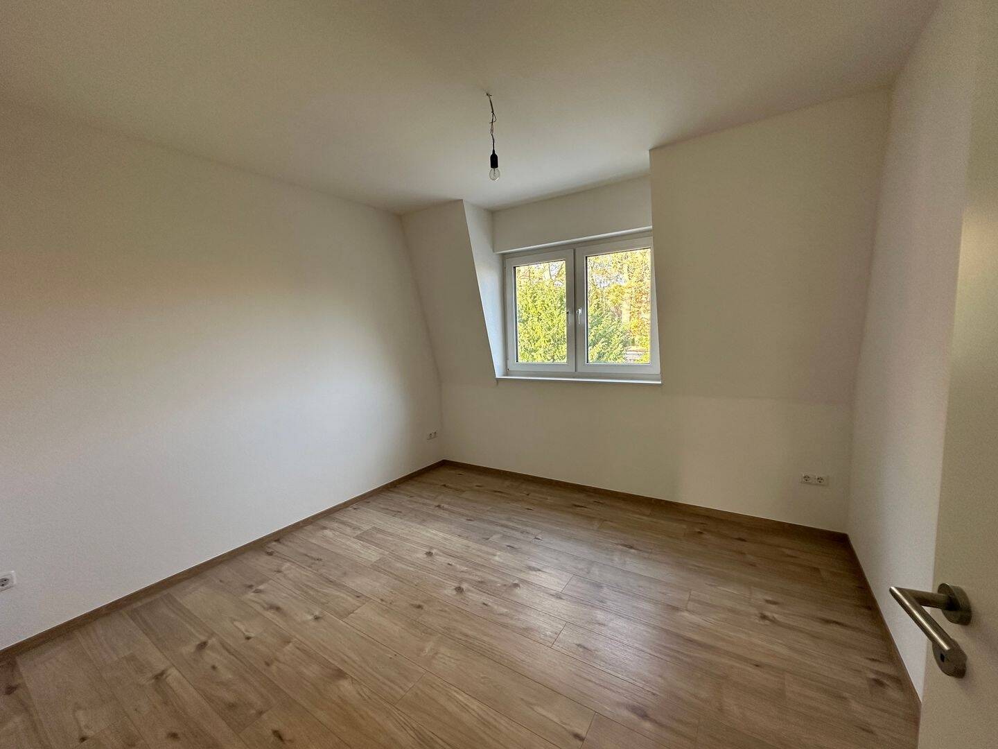 NEUBAU: Helle 3-Zimmer-Wohnung im Grünen | KFW 40 – Oldenburg – Vorschaubild 9