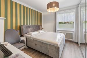 Modernisierte 2-Zimmer-Eigentumswohnung mit Balkon, Aufzug und Garage in Jenfeld – 22043 Hamburg – Vorschaubild 4