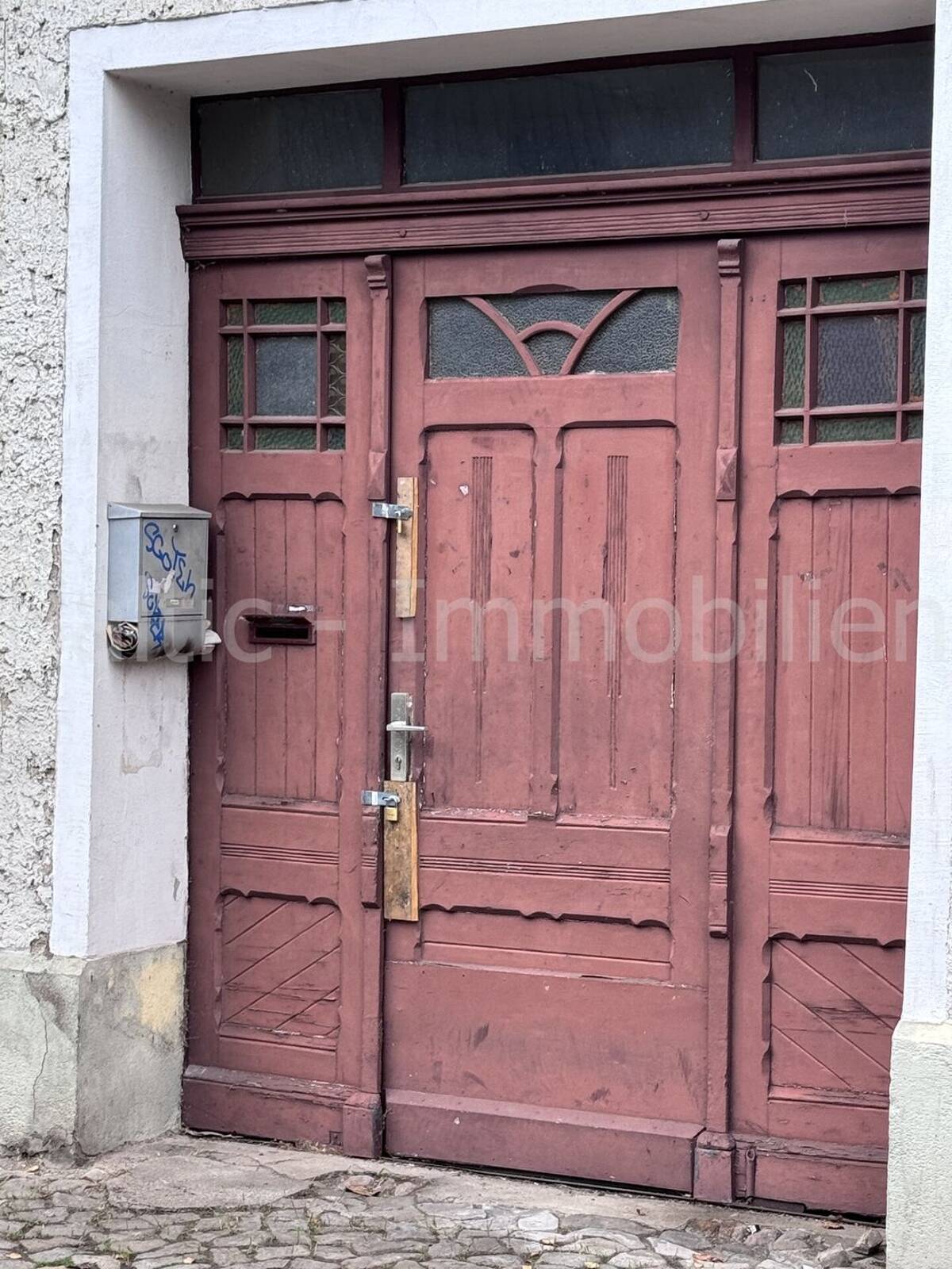 Handwerker aufgepasst, projektiertes Mehrfamilienhaus mit Potenzial! – 39118 Magdeburg – Bild 1 von 9