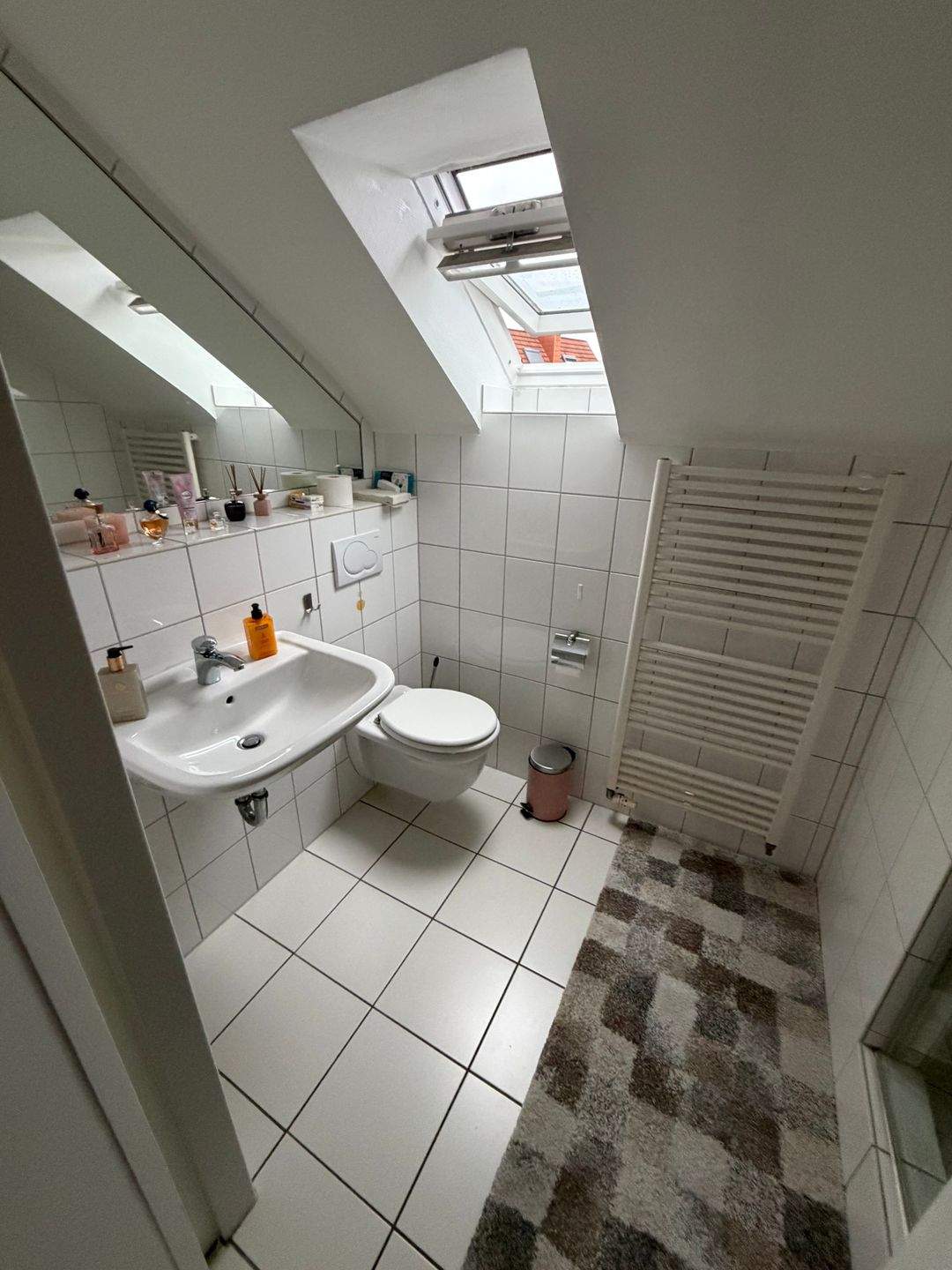 Charmante 2,5-Zimmer-Dachgeschosswohnung in Top-Lage von SB-Rothenbühl – Saarbrücken – Vorschaubild 5