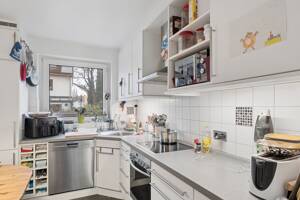 Gemütliches Mittelreihenhaus in Hamburg-Sülldorf - Ihr ruhiges Zuhause im grünen Westen der Stadt. – 22589 Hamburg – Vorschaubild 6