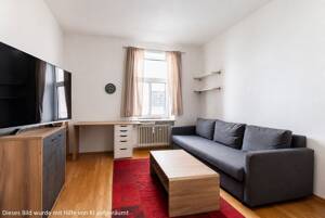 AIGNER - Zwischen Viktualienmarkt und Isartor: 3-Zimmer-Altbauwohnung in Toplage – 80331 München – Vorschaubild 3