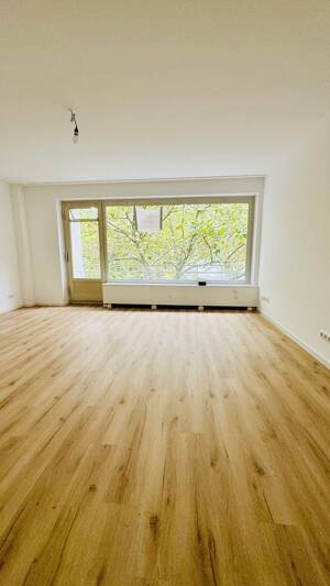 Schicke Wohnung! Frisch renoviert! Jetzt anschauen!