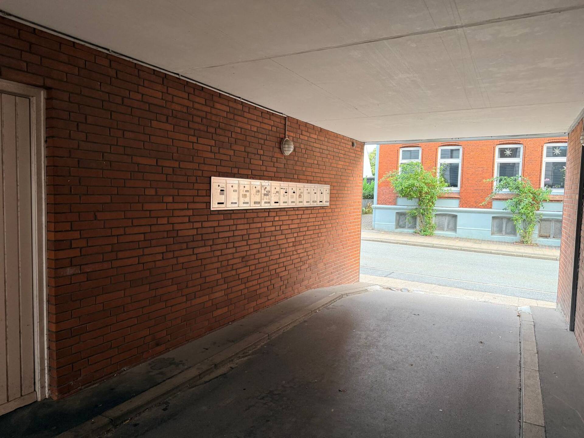 Mehrfamilienhaus in 25813 Husum mit 823 m² kaufen