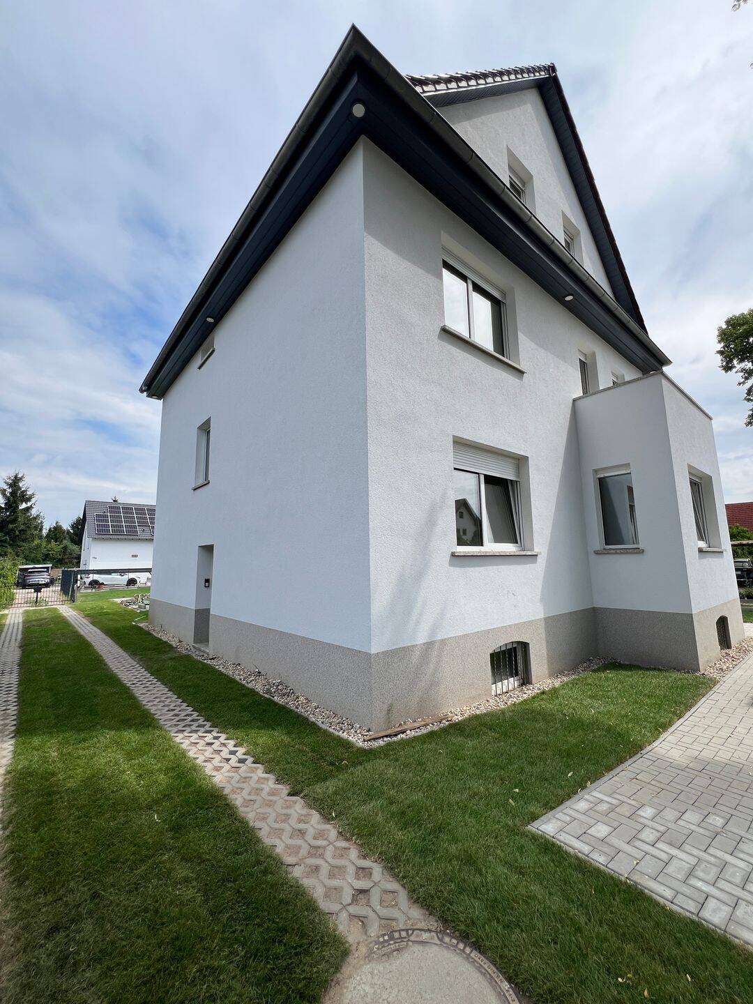 Ihr privates grünes Idyll: Erdgeschoss-Wohnung mit 170 m² Eigengarten
