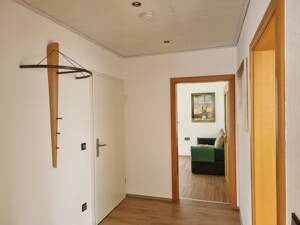 Wohnen auf Zeit !! Wunderschöne 2ZKB Wohnung mit 2 Balkonen mitten im Grünen – 34132 Kassel – Vorschaubild 7