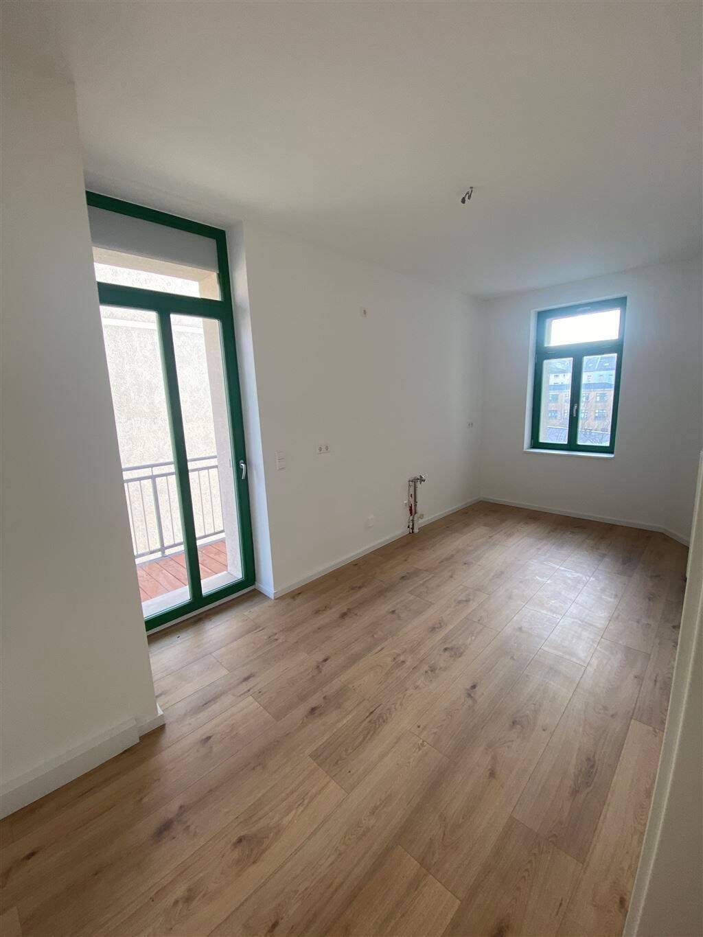 Plagwitz! Erstbezug nach Sanierung* helle 2 Zimmer-Whg.* sep. Küche mit Balkon*Tageslichtbad – Leipzig – Vorschaubild 2
