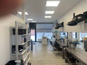 Attraktives Ladenlokal mit Friseursalon in Vellmar-West zu verkaufen – 34246 Vellmar – Vorschaubild 7