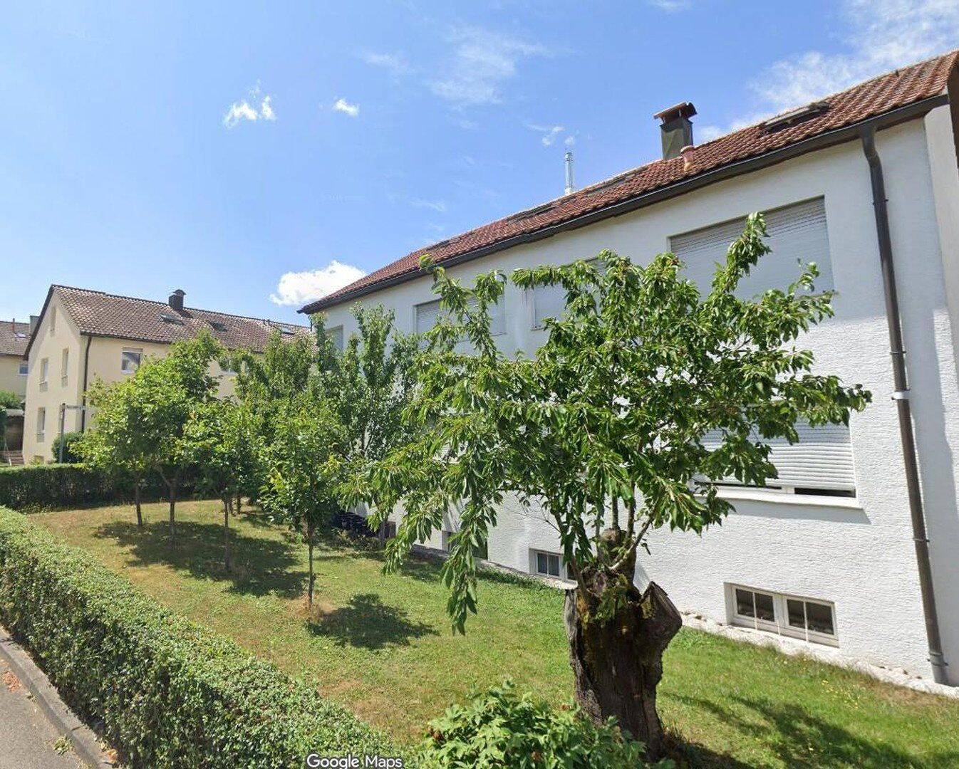 Lichtdurchflutete 3,5 / 4 Zimmerwohnung 1.OG ca.90 m2 mit großem Balkon Weinstadt-Endersbach – Weinstadt – Vorschaubild 2