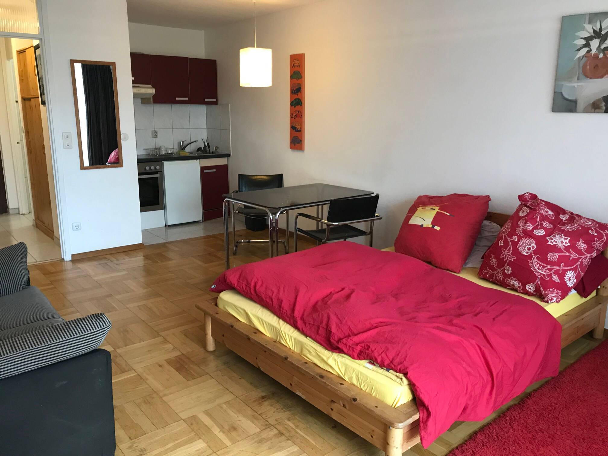 Liebevoll eingerichtetes & neues Apartment in München – München – Vorschaubild 7