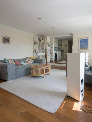 Exklusive 4-Zimmer-Wohnung in Bestlage Berlin-Mitte / Exclusive Four-Room Apartment in Berlin-Mitte – 10115 Berlin – Vorschaubild 2