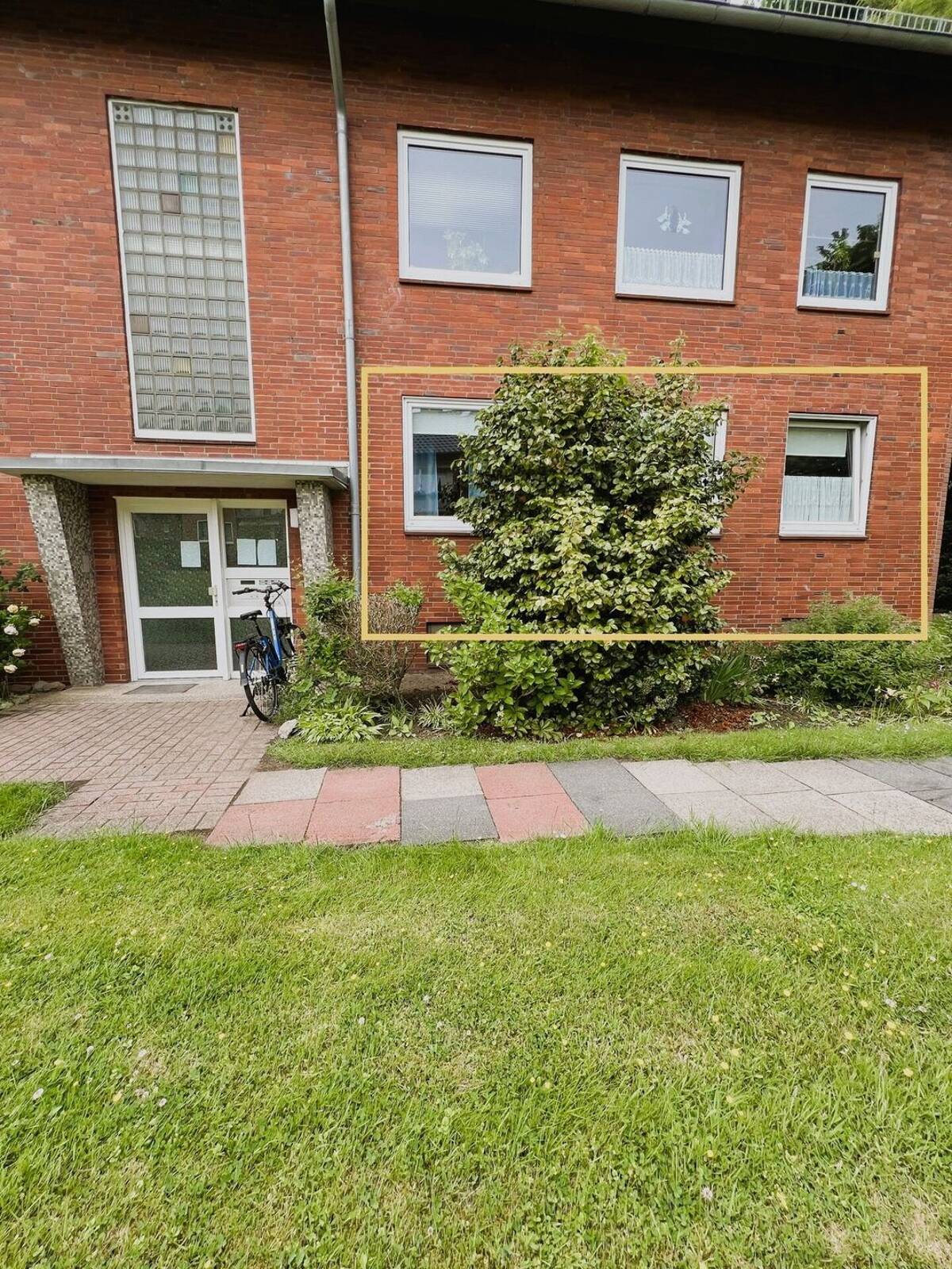 Vermietete 3 Zimmer-Eigentumswohnung im Erdgeschoss rechts mit Garage -Ein Angebot der Gerd von der Heide Immobilien GmbH- – 21465 Wentorf bei Hamburg – Bild 1 von 5