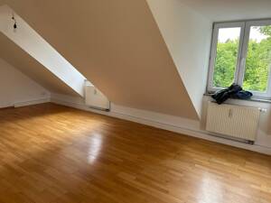 Renovierte 3-Zimmer-Dachgeschosswohnung (WG geeignet) – 81377 München – Vorschaubild 6