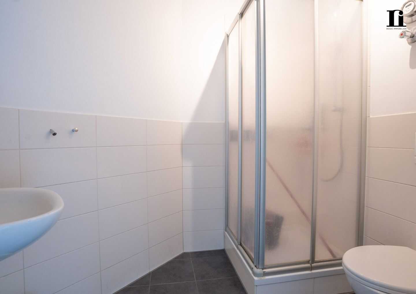 4,71 % Rendite / Modernes 1-Zimmer Apartment in Fürth – Fürth – Vorschaubild 3