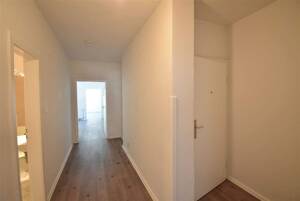 Mit EBK! Bezugsfreie 2-Zimmer-Wohnung – 40227 Düsseldorf – Vorschaubild 3