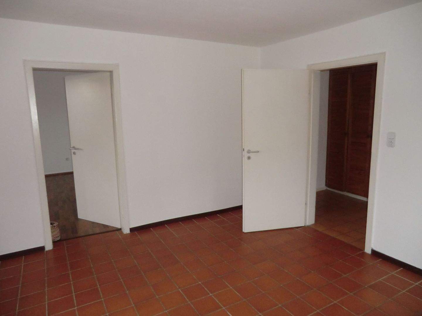 Helle lichtdurchflutende Dachgeschosswohnung – Kassel – Vorschaubild 9