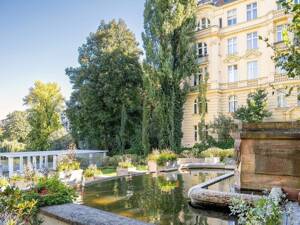 Komfortables Familiendomizil – 4 Zimmer, 2 Bäder, 2 Balkone – 14057 Berlin – Vorschaubild 7