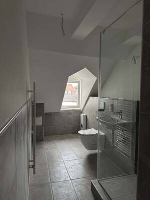 Kernsanierte Wohnung| 2 Zimmer | Einbauküche | Fußgängerzone – 90762 Fürth – Vorschaubild 5
