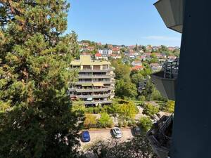 Ruhe - Sonne - Luft und viel Grün: Freie 2 1/2-Zimmer-ETW mit Südost-Balkon und TG-Stellplatz – 70195 Stuttgart – Vorschaubild 9
