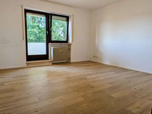 Sonnige 5-Zimmer-Wohnung mit traumhaftem Fernblick – 90513 Zirndorf – Vorschaubild 6