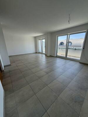 Wohnen mit Blick auf Burg Frankenstein -Erstbezug nach Renovierung- 2-Zimmer mit EBK & TG-Stellplatz – 64297 Darmstadt – Vorschaubild 2