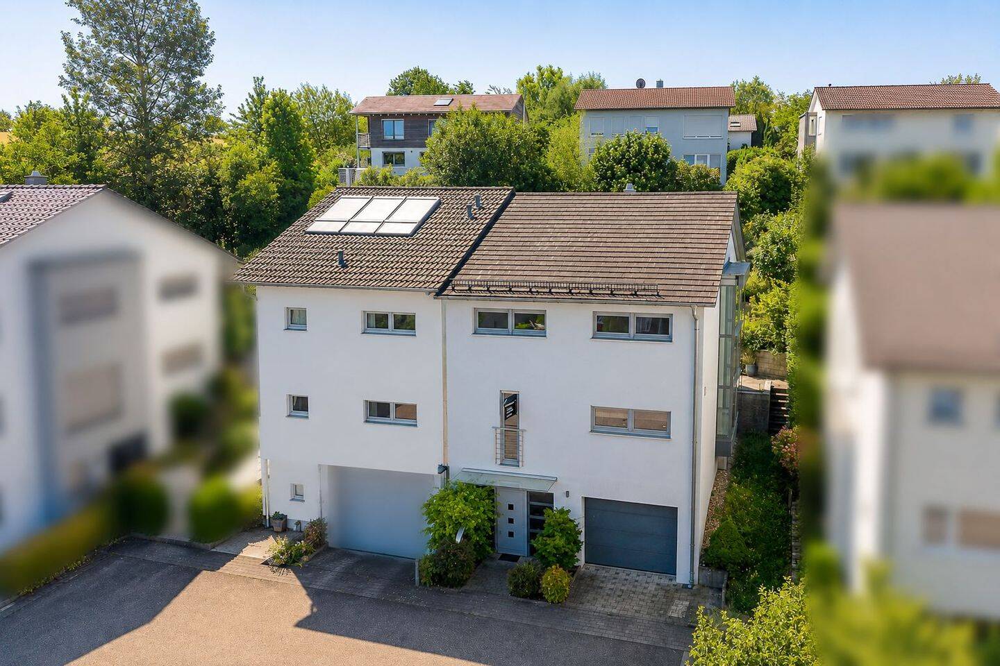 Modernes Haus in familienfreundlicher Lage - sofort bezugsfrei