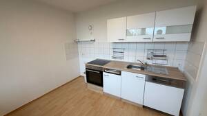 Komfortable Einzimmerwohnung mit großer Küche und Balkon zum Selbstbezug in Köln Westhoven – 51149 Köln – Vorschaubild 7