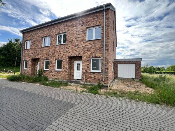 Haus in 41812 Erkelenz mit 165 m² kaufen