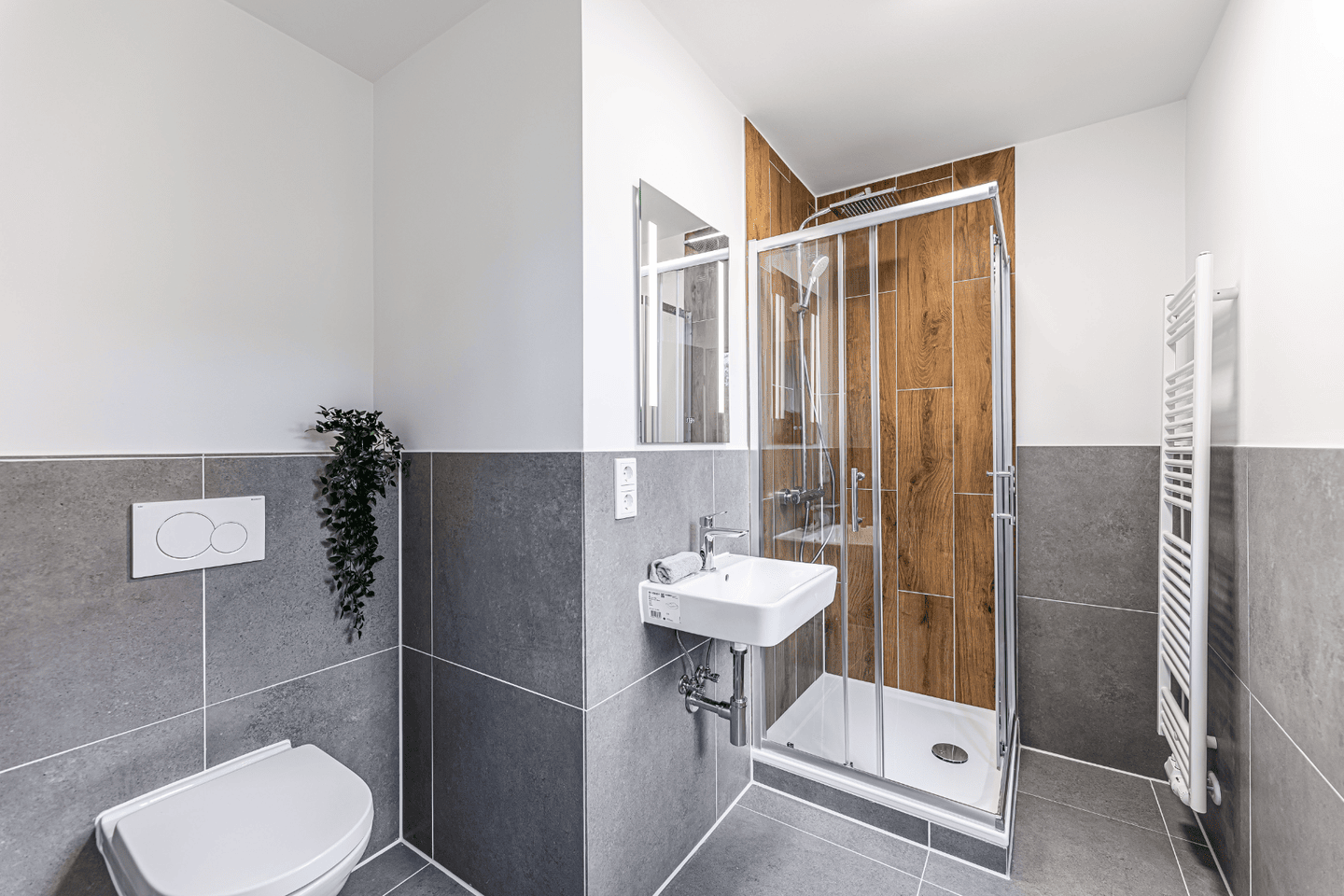Möbliertes WG Zimmer in modernisierter Wohnung in Nürnberg – Nürnberg – Vorschaubild 8