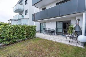 Stylisches Mehrgenerationenhaus mit Einliegerwohnung in Neu - Ulms PREMIUMLAGE ! – 89231 Neu-Ulm – Vorschaubild 4