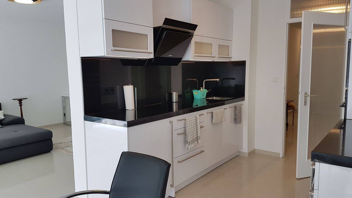 Helle, schöne, möblierte und renov. 3,5-Zi.-Whg. in München-Rental 6-24 months furnished Apt. in Munich – München – Vorschaubild 7