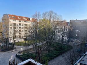 Sonnendurchflutete 2-Zimmer-Wohnung mit Balkon & Aufzug im historischen Zuckerbäckerhaus – 10243 Berlin – Vorschaubild 5