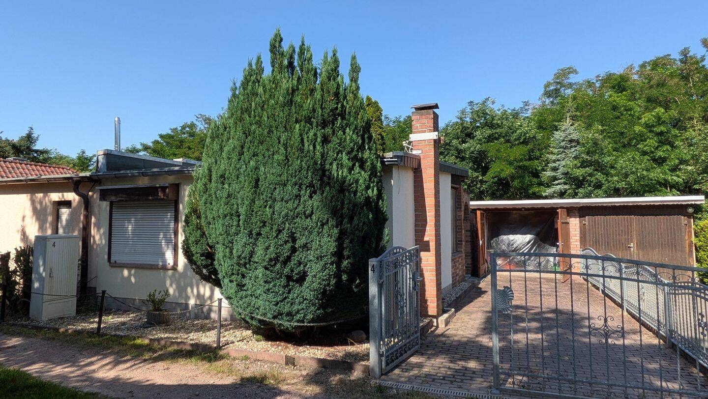 Freizeitbungalow am Löbitzsee