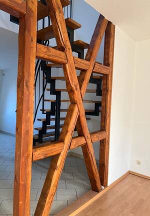 Besichtigungen bitte telefonisch abstimmen- 3,5 Zimmer im DG mit Einbauküche – 99086 Erfurt – Vorschaubild 6