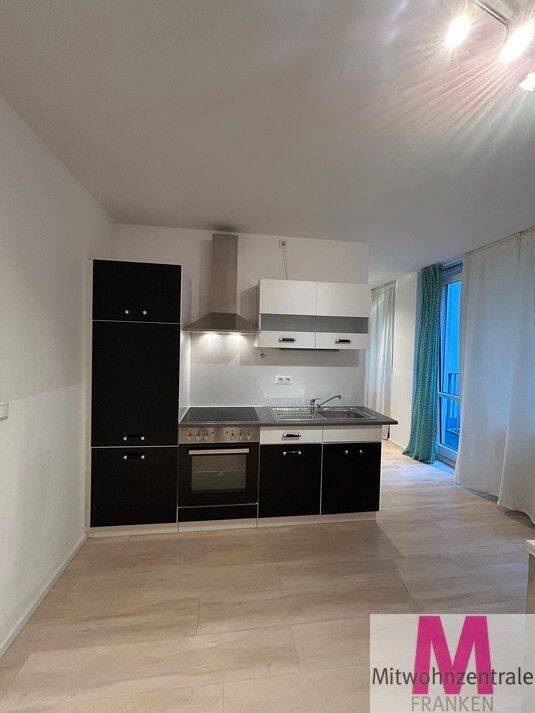 Modernes Business-Apartment im Herzen der Altstadt – Nürnberg – Vorschaubild 8