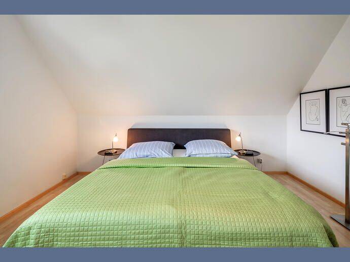 Möbliert: Hochwertige 4-Zimmer Wohnung in Toplage – München – Vorschaubild 3