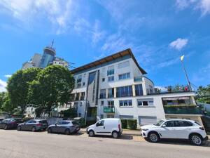 *VERMIETET!* Stuttgart-Plieningen, toll geschnittene 3,5-Zimmer Wohnung mit Balkon!