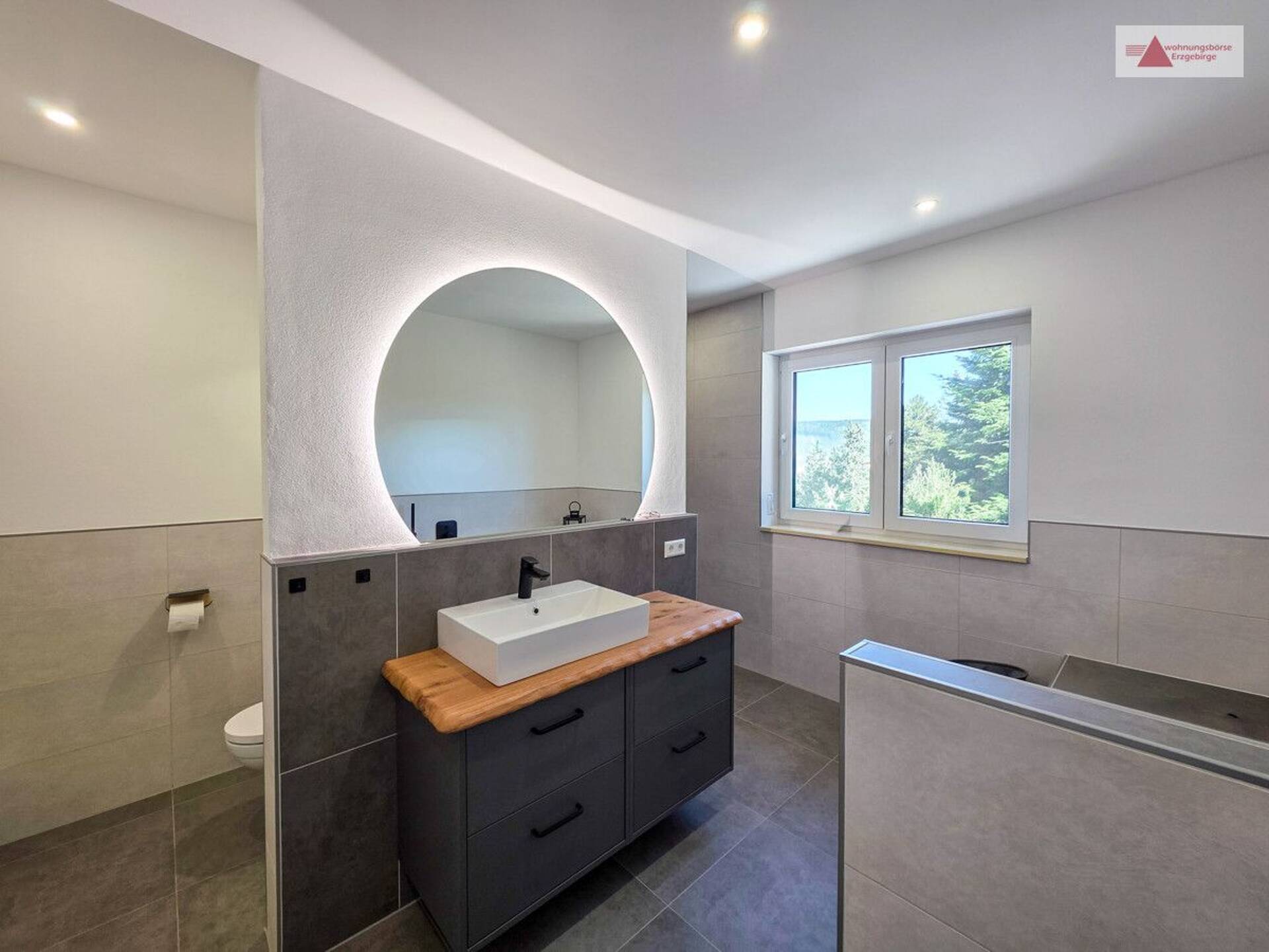 Haus in 08280 Aue-Bad Schlema mit 125 m² kaufen