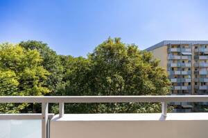 Sofort einziehen & wohlfühlen: Sanierte 1,5-Zimmer-Wohnung mit Balkon in Bogenhausen – 81927 München – Vorschaubild 7