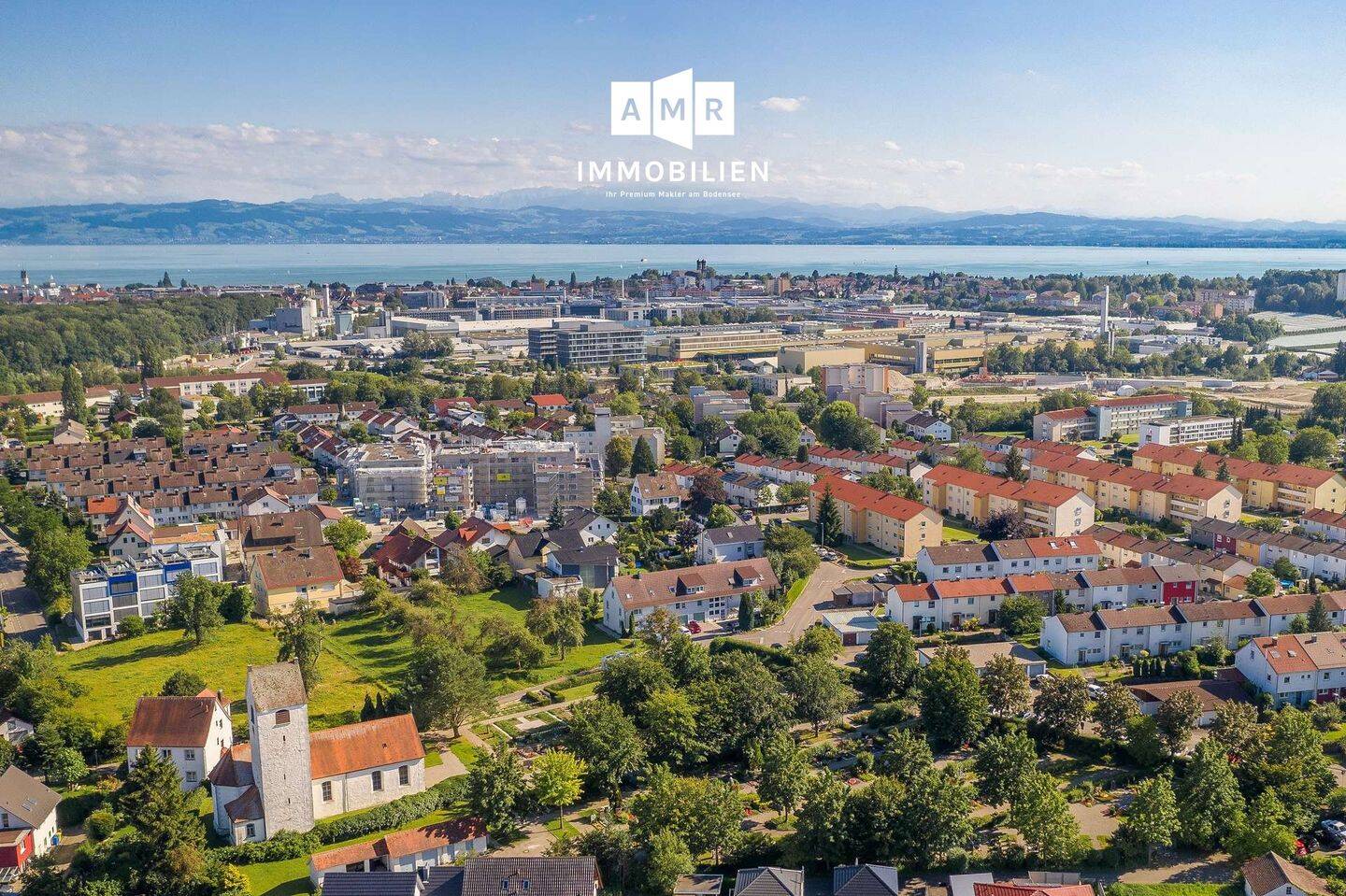 Wohnen auf einer Ebene - Bungalow mit weitläufigem Grundstück in Friedrichshafen
