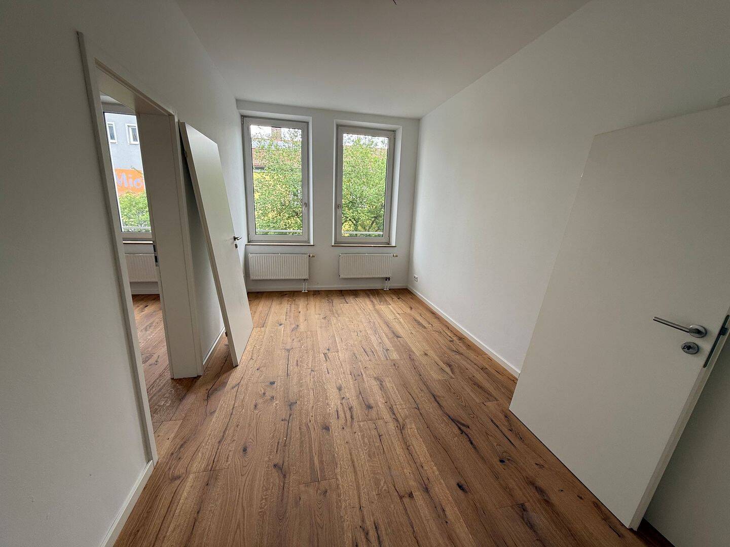 ++Provisionsfrei++ FREI: Moderne 5-Zimmer-Wohnung. mit Sonnenbalkon – Nürnberg – Vorschaubild 7