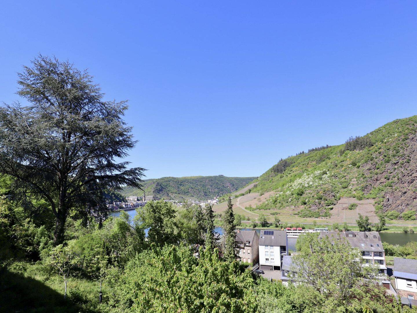 Großzügiges Einfamilienwohnhaus mit Moselblick in ruhiger Wohnlage – Cochem – Vorschaubild 5