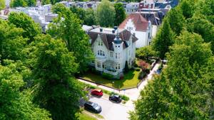 Historische Jugendstilvilla am Stadtpark - Eigentumswohnung Hochparterre – 23568 Lübeck – Vorschaubild 4