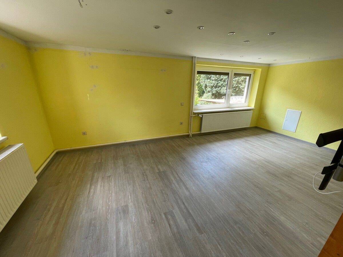 Kapitalanleger aufgepasst!!! Geräumige Doppelhaushälfte mit Einbauküche in 02692 Obergurig! – Obergurig – Vorschaubild 6