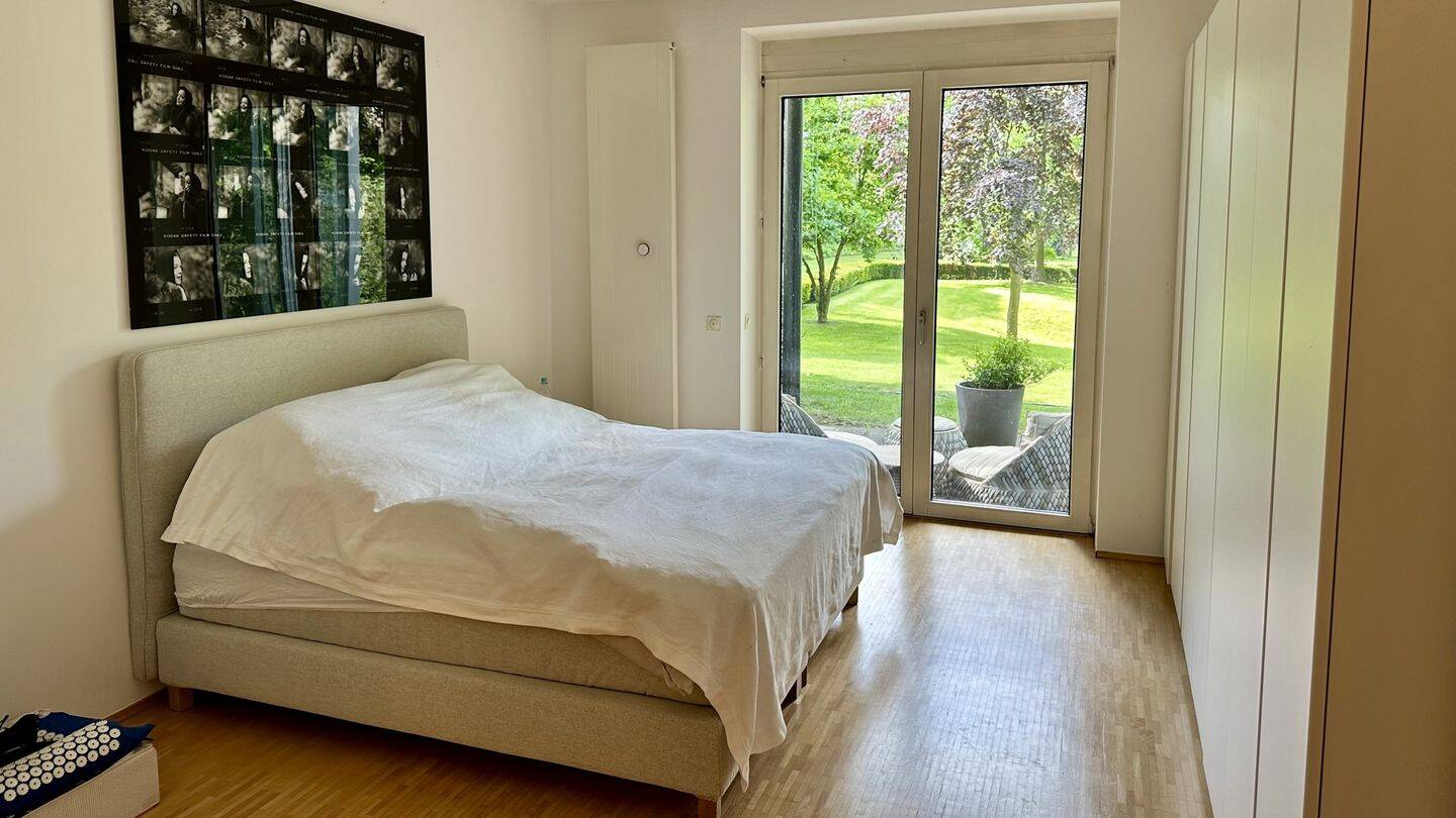 Grünes Wohnen mit Blick auf die Rheinauen - 4-Zimmer-Wohnung in Kaiserswerth – Düsseldorf – Vorschaubild 4