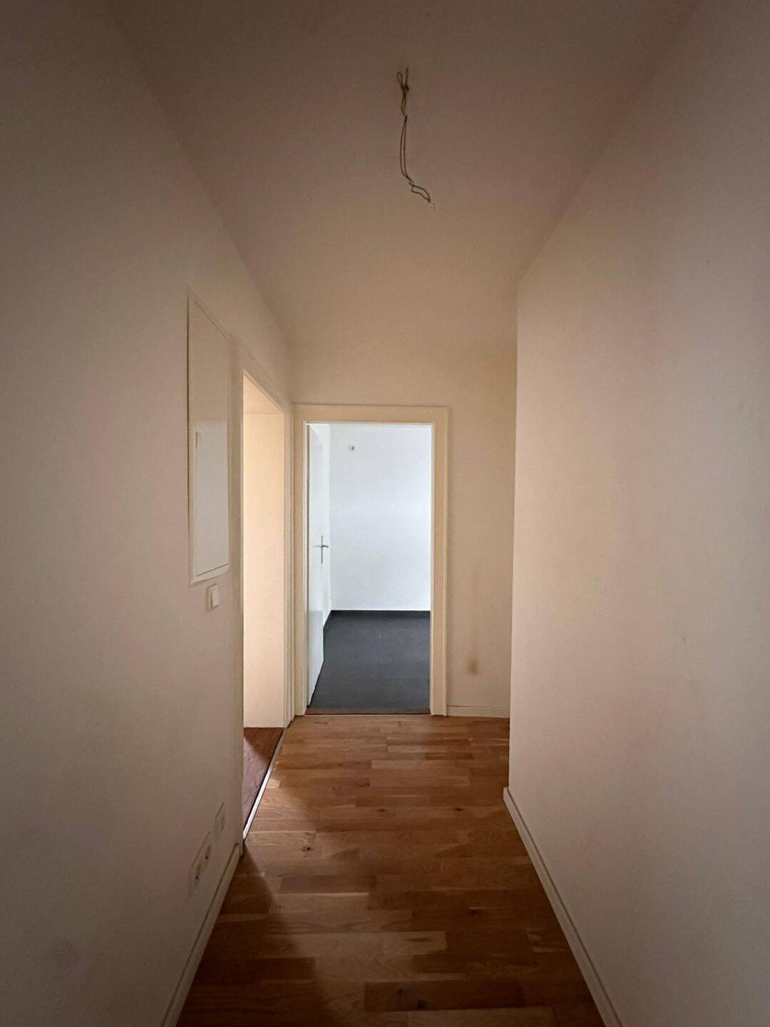 Wohnen am Dutzendteich: top gepflegte 2-Zimmer-Wohnung – Nürnberg – Vorschaubild 7